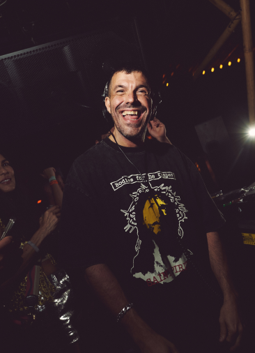 Caal, dj residente y responsable del área técnica de sonido